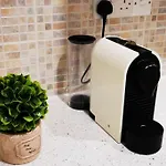 Апартаменты Pretty And Quiet Studio, With Wifi And Parking *