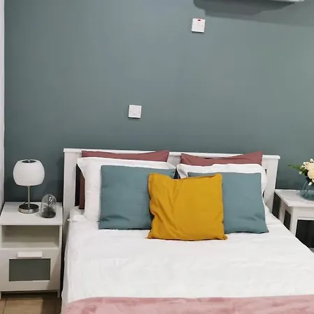 Pretty And Quiet Studio, With Wifi And Parking * Limassol